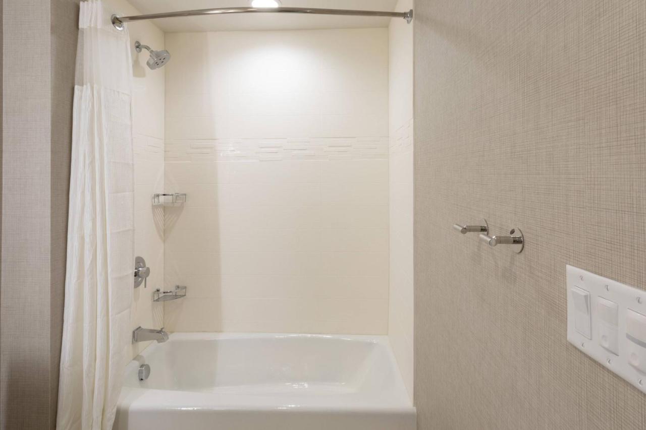 Residence Inn Minneapolis Maple Grove/Arbor Lakes Eksteriør billede